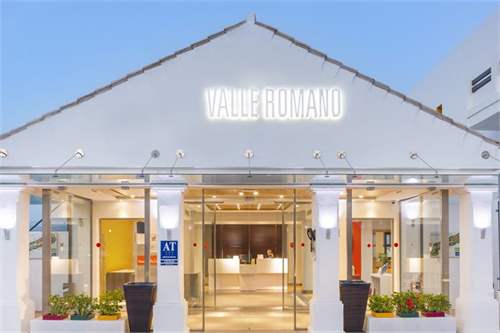# 28526219 - £84,912 - 2 Bed Hotels & Resorts
, Tryp Estepona Valle Romano, Malaga, Andalucia, Spain
