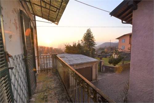 # 41646205 - £61,277 - 6 Bed , Varese, Lombardy, Italy