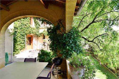 # 41245639 - £551,489 - 4 Bed , Nimes, Gard, Languedoc-Roussillon, France
