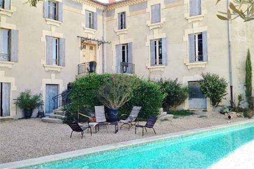 # 41327504 - £586,505 - 8 Bed , Nimes, Gard, Languedoc-Roussillon, France
