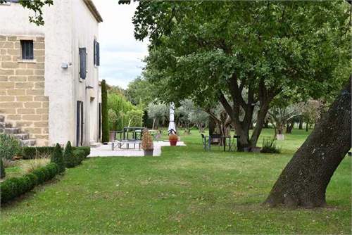 # 41396747 - £783,465 - 2 Bed , Nimes, Gard, Languedoc-Roussillon, France