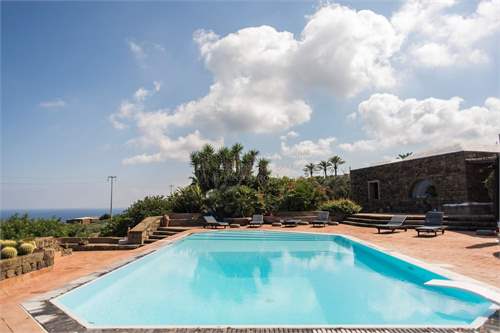 # 41648465 - £2,188,450 - 7 Bed , Pantelleria, Trapani, Sicily, Italy