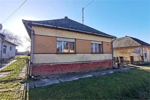 # 41700250 - £33,403 - 2 Bed , Somogy, Hungary