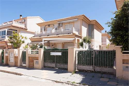 # 32366218 - £205,714 - 3 Bed Villa, La Horadada, Province of Alicante, Valencian Community, Spain