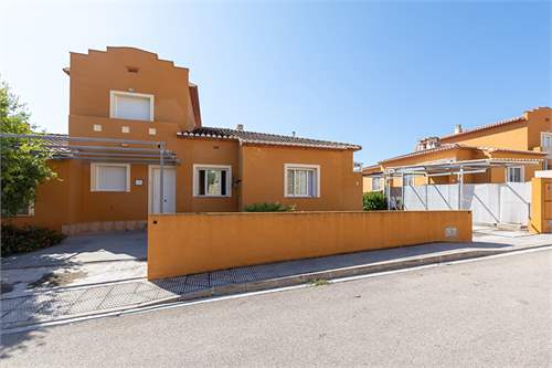 # 32366461 - £120,802 - 2 Bed Bungalow, Beniarbeig, Province of Alicante, Valencian Community, Spain