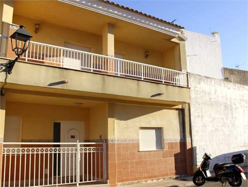 # 32366561 - £123,429 - 4 Bed Townhouse, Denia, Province of Alicante, Valencian Community, Spain