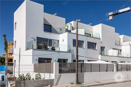 # 32366571 - £212,717 - 3 Bed Apartment, Denia, Province of Alicante, Valencian Community, Spain