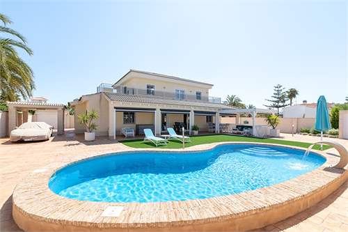 # 40337645 - £568,997 - 5 Bed , Torrevieja, Province of Alicante, Valencian Community, Spain