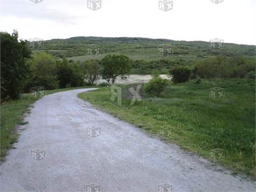 # 6021062 - £7,003 - Agriculture Land, Veliko Turnovo, Bulgaria