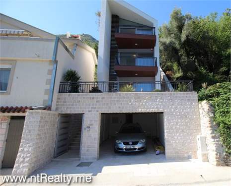 # 20641052 - £595,258 - 3 Bed Villa, Kotor, Kotor, Montenegro