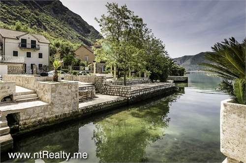 # 23674971 - £577,751 - 4 Bed Villa, Kotor, Montenegro