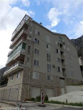 # 9390929 - £54,274 - Apartment, Dobrota, Montenegro