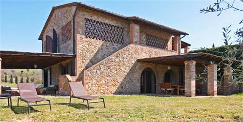 # 41617439 - £1,032,643 - 4 Bed Farmhouse, Castelfalfi, Florence, Tuscany, Italy