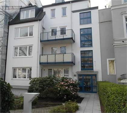 # 5899844 - £645,593 - 3 Bed Apartment, Harvestehude, Hamburg City, Germany