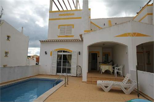 # 9040612 - £209,216 - 3 Bed Townhouse, Lagos, Faro, Portugal