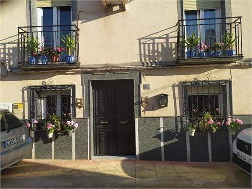 # 41704676 - £85,787 - 4 Bed Townhouse, Rute, Cordoba, Andalucia, Spain