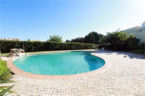 # 30066516 - £214,468 - 2 Bed Villa, Praia da Luz, Faro, Portugal