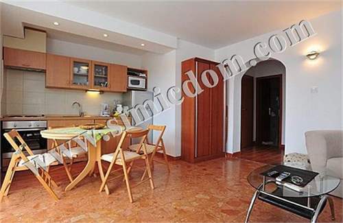 # 10022911 - £245,106 - 5 Bed Apartment, Supetar, Split-Dalmatia, Croatia