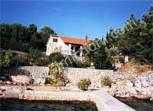 # 10221174 - £611,891 - 3 Bed Villa, Otok Brac, Split-Dalmatia, Croatia
