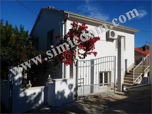 # 14229880 - £135,684 - 3 Bed Villa, Supetar, Split-Dalmatia, Croatia