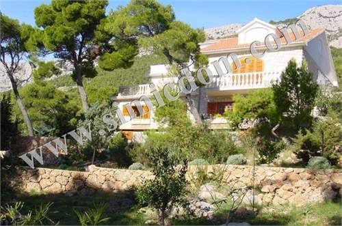 # 20261173 - £1,102,979 - 5 Bed Villa, Hvar, Split-Dalmatia, Croatia