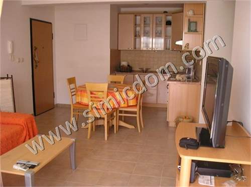 # 8725926 - £87,538 - 2 Bed Apartment, Otok Brac, Split-Dalmatia, Croatia