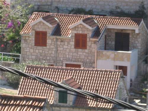# 9014171 - £83,161 - 2 Bed Villa, Otok Brac, Split-Dalmatia, Croatia