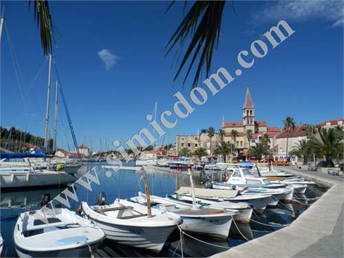 # 9395526 - £87,538 - 2 Bed , Milna, Split-Dalmatia, Croatia