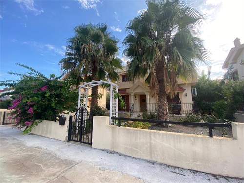 # 41698052 - £420,000 - 4 Bed Villa, Famagusta, Northern Cyprus