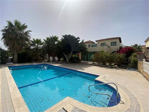 # 41703797 - £329,950 - 4 Bed Villa, Kyrenia, Northern Cyprus