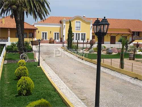 # 26513205 - £612,766 - 5 Bed Villa, Costa de Prata, Portugal